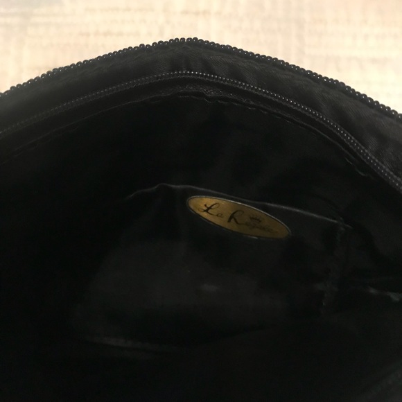 La Regale Black beaded clutch - Picture 2 of 3